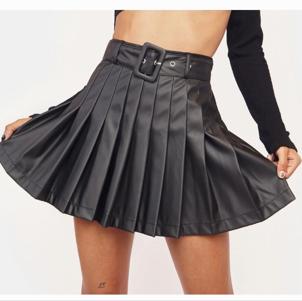 Curvy Plus size Leather Y2K Pleated TikTok Skirt